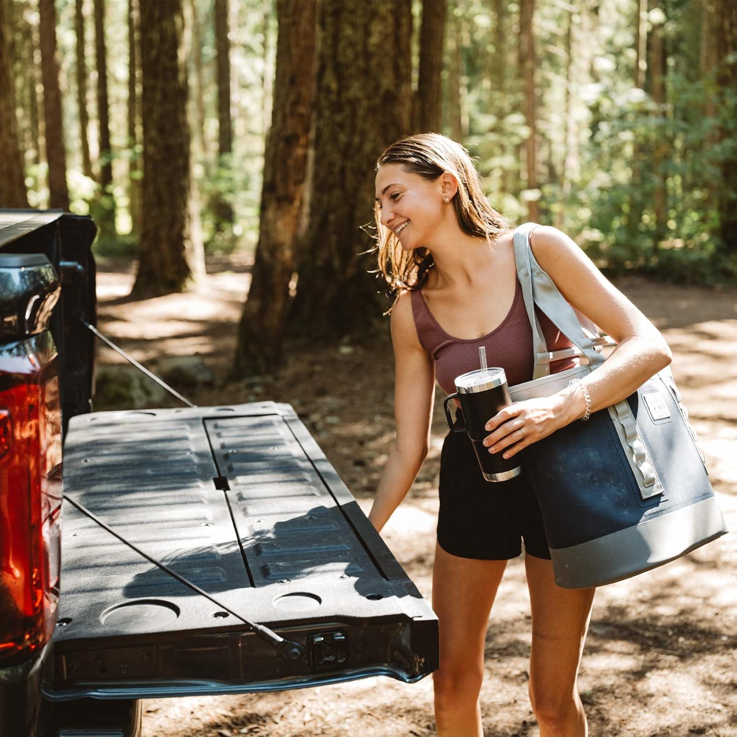 imageYETI Rambler 42 oz Tumbler with Handle and Straw Lid Travel Mug Water Tumbler Vacuum Insulated Cup with Handle Stainless Steel Cherry Blossom TexturedCharcoal