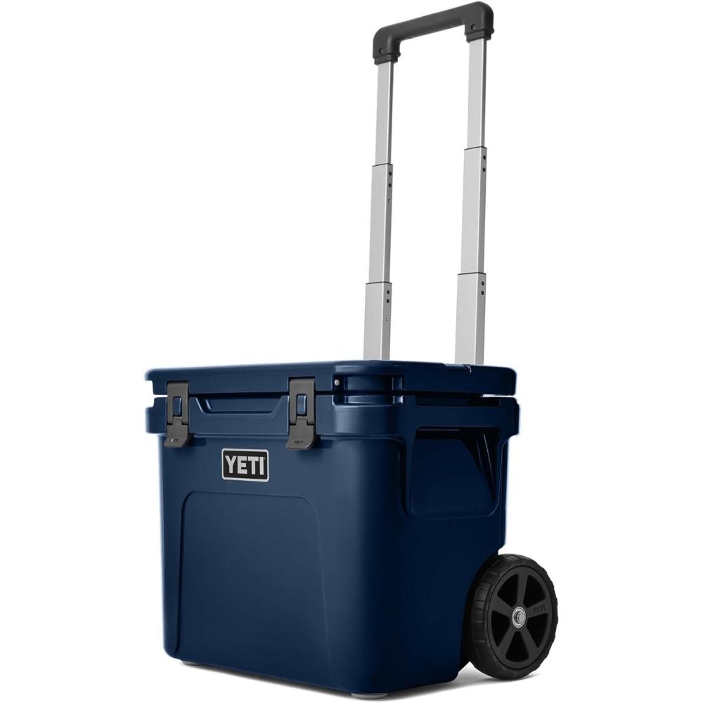 imageYETI Roadie 32 Wheeled CoolerNavy