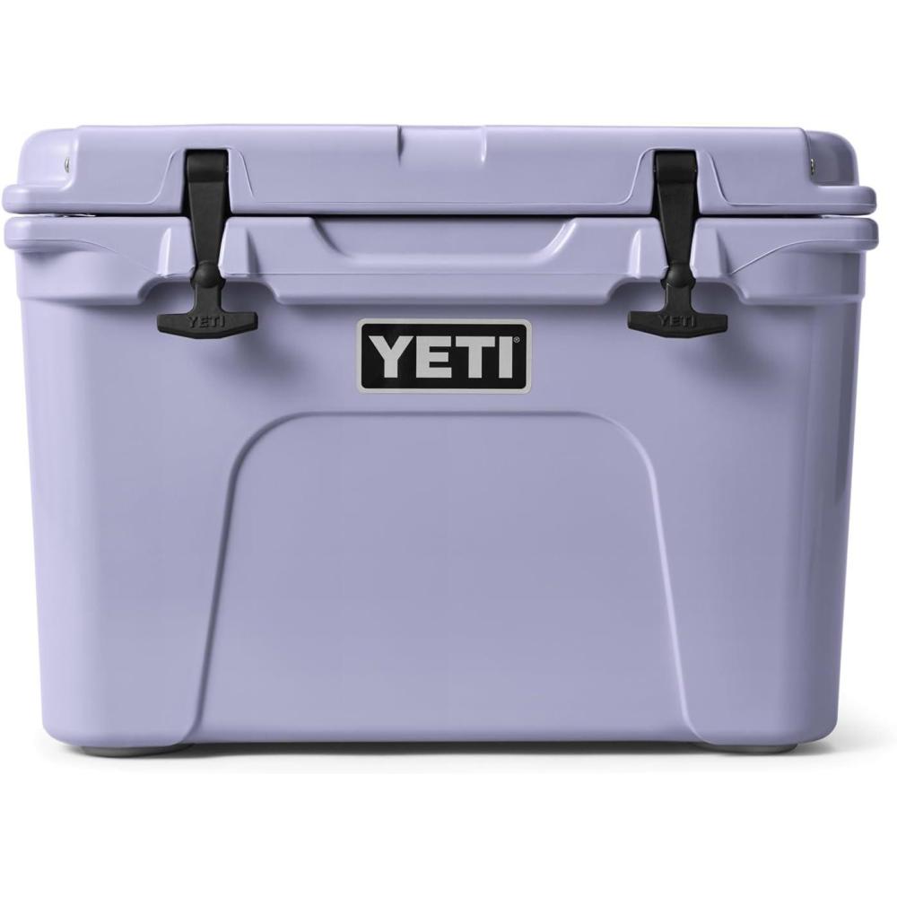 imageYETI Tundra 35 CoolerCosmic Lilac