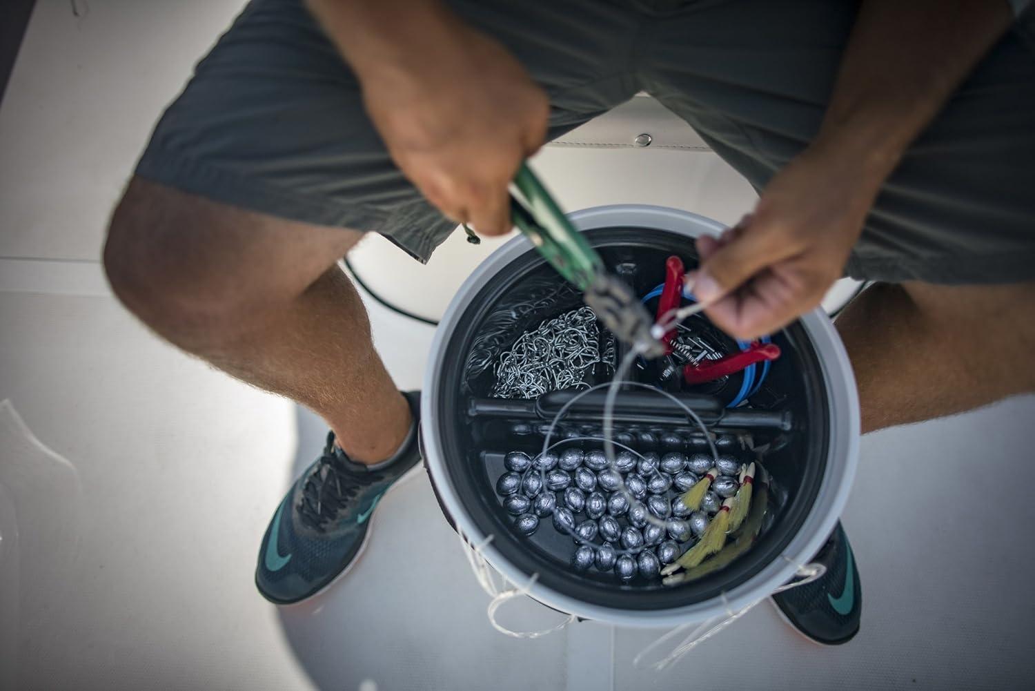 imageYETI LoadOut Bucket Caddy Accessory