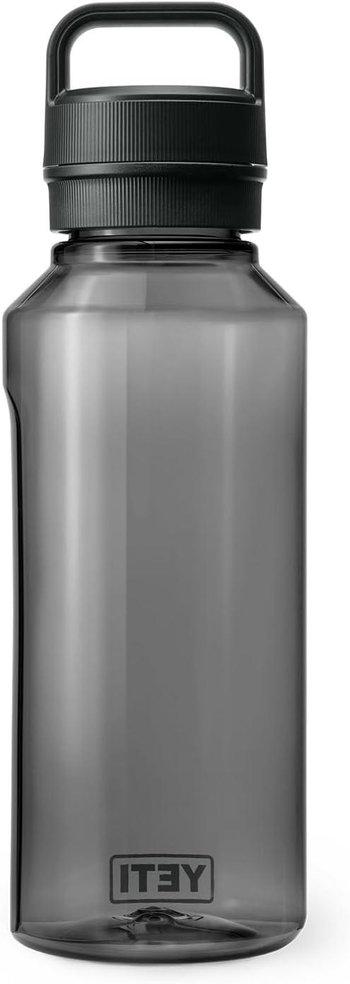 imageYETI Yonder Water Bottle with Yonder Chug Cap Lightweight Leakproof and BPAFreeCharcoal